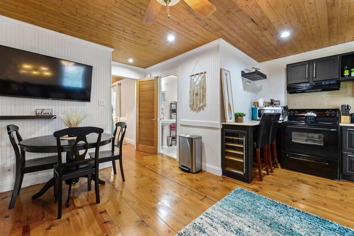 Bare Feet Bungalow -Close To Beach & Dog Friendly غولفبورت المظهر الخارجي الصورة